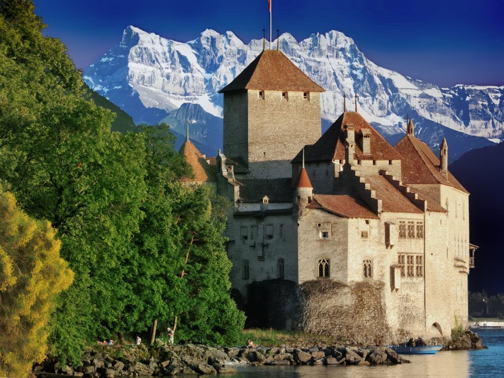 CHILLON CASTLE